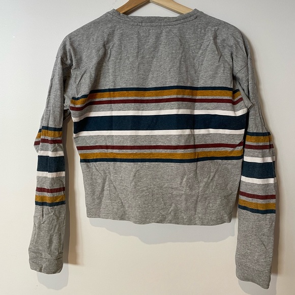 Urban nation Long sleeve Size XSmall - Picture 4 of 4